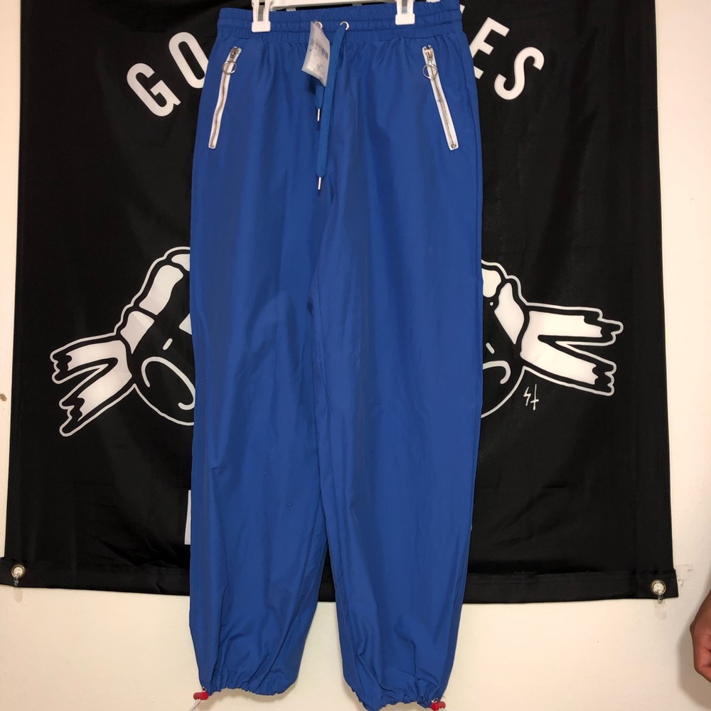 Forever 21 toggle-hem joggers (brand new with tag)